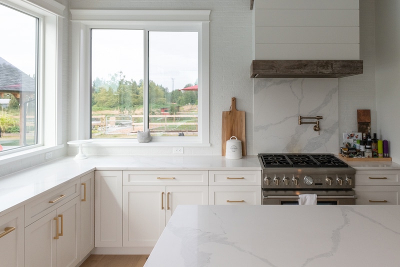 Modern sliding windows in kitchen