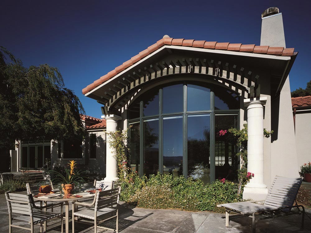 Difference Between Bow and Bay Windows