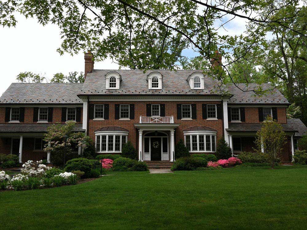 Difference Between Bow and Bay Windows